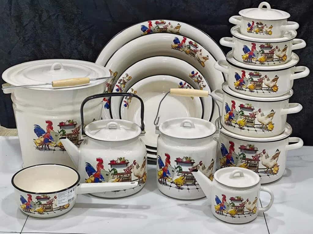 Dinnerware set - Tenderyard