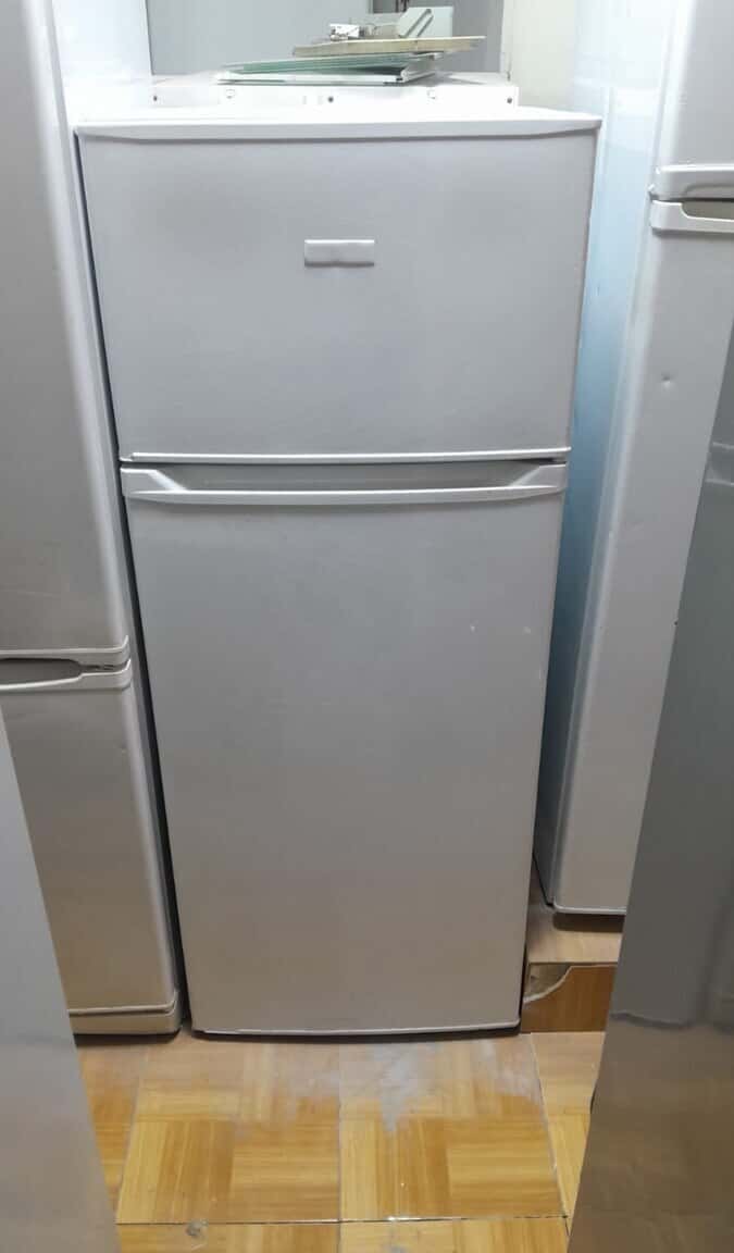 Indesit refrigerator - Tenderyard