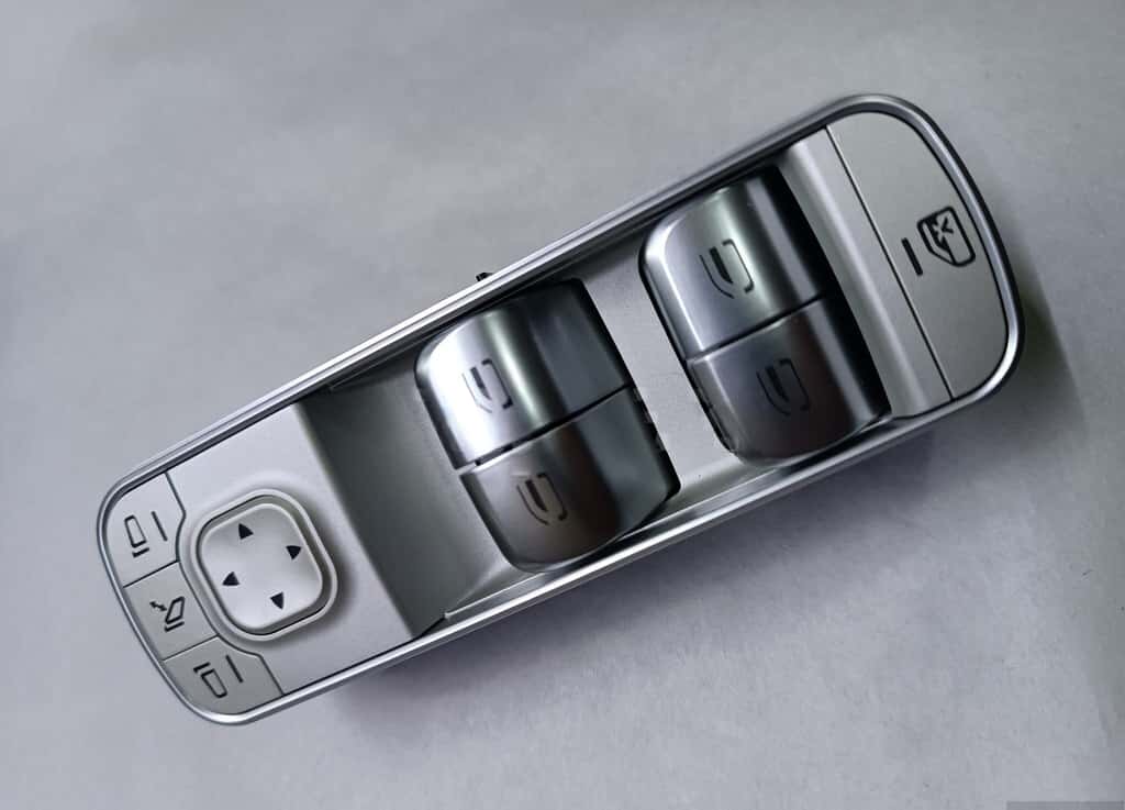 Window switch button for Mercedes GLS, GLE, W167 - Tenderyard