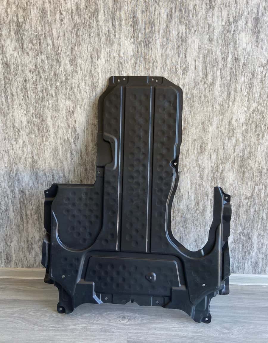 Transmission guard for Mercedes C-Class W205 - Tenderyard