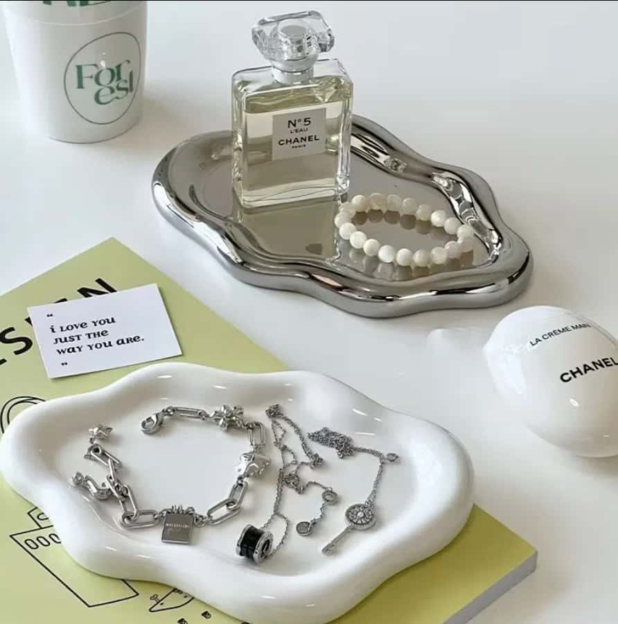 Oval tray, White color - Tenderyard