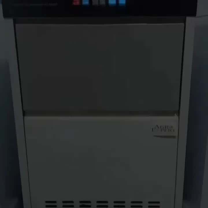 Ice maker machine - Tenderyard