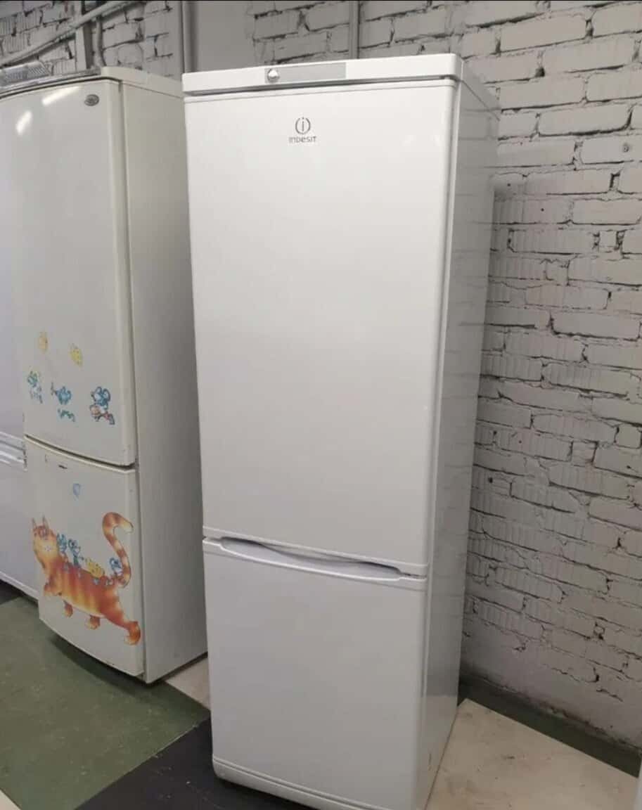 Indesit refrigerator - Tenderyard