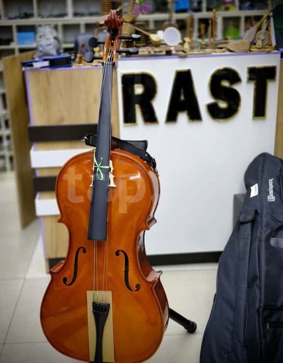 Cello set with accessories - Tenderyard