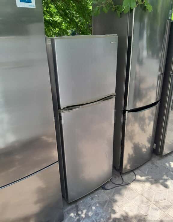 Indesit refrigerator - Tenderyard