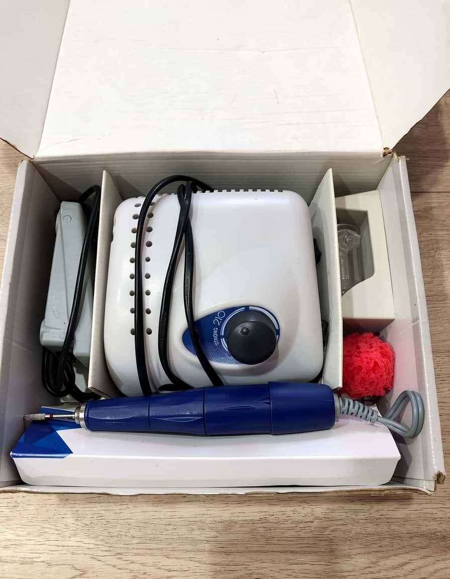 Manicure Machine Strong 210 - Tenderyard