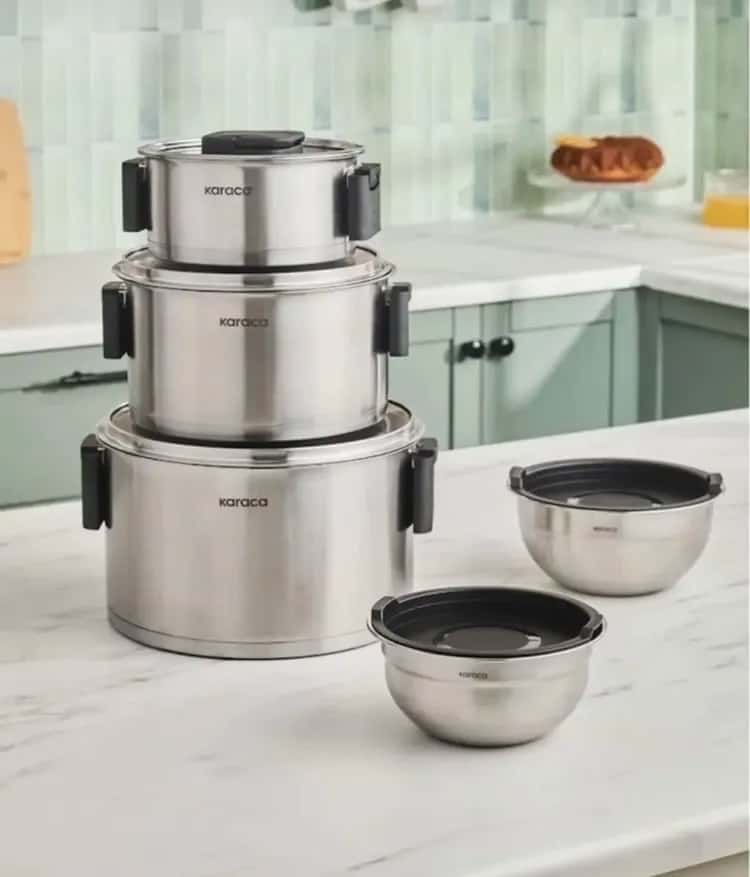 Dinnerware set - Tenderyard