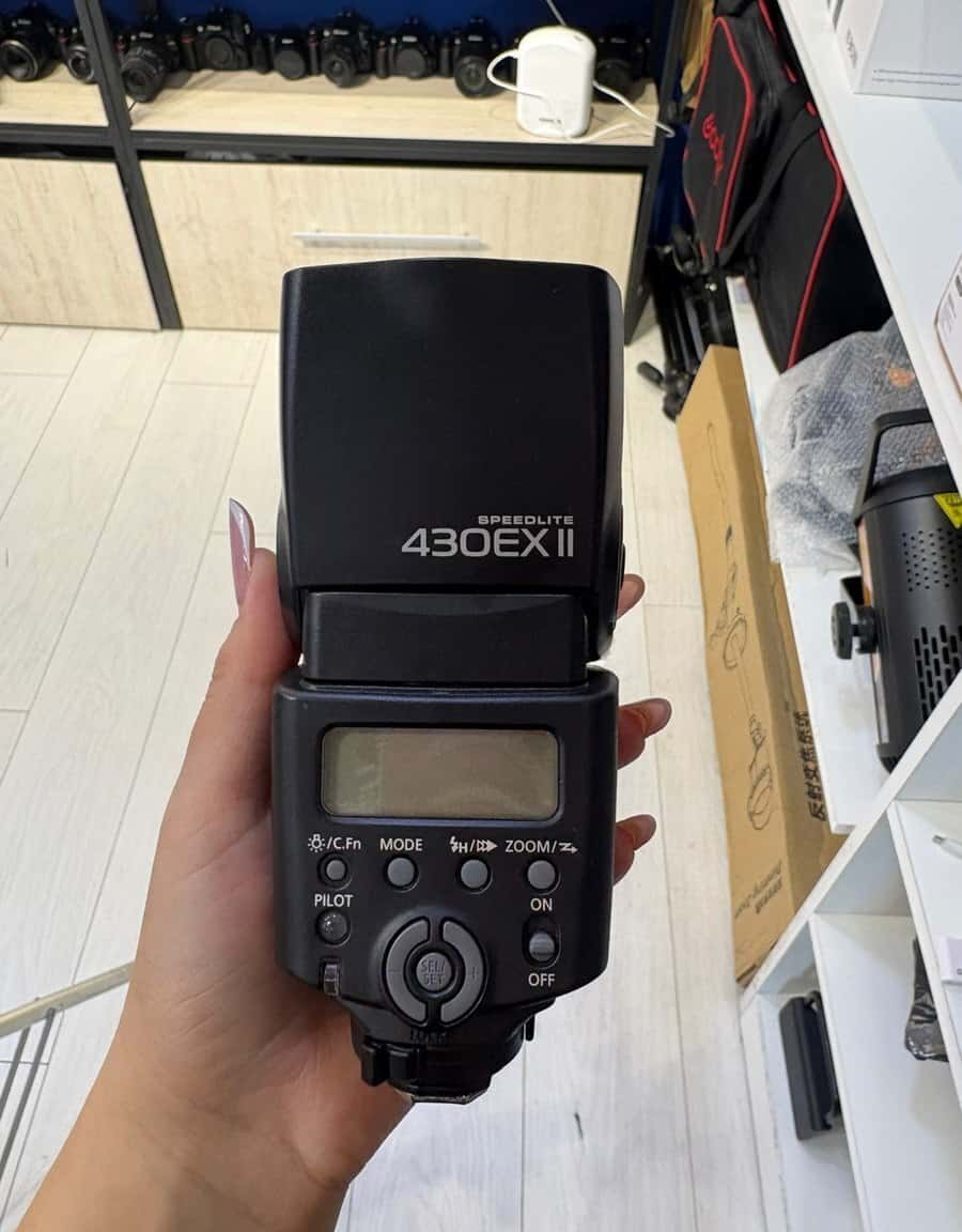 Canon Speedlite 430EX II Flash - Tenderyard