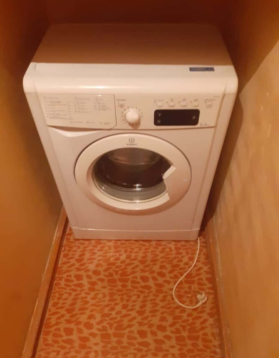 Indesit washing machine - Tenderyard