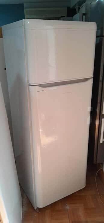 Indesit refrigerator - Tenderyard