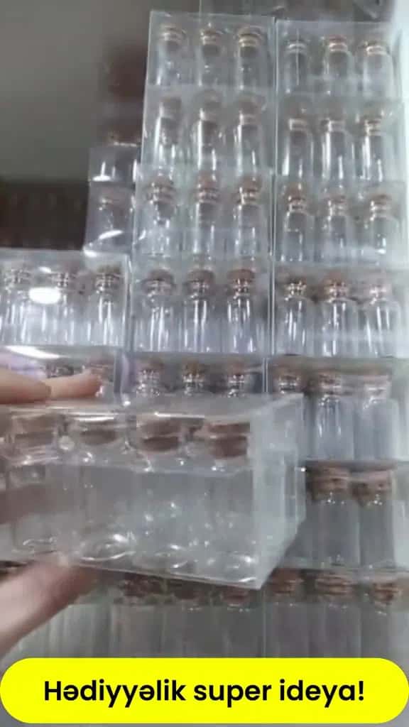 Mini glass bottles with cork stoppers - Tenderyard