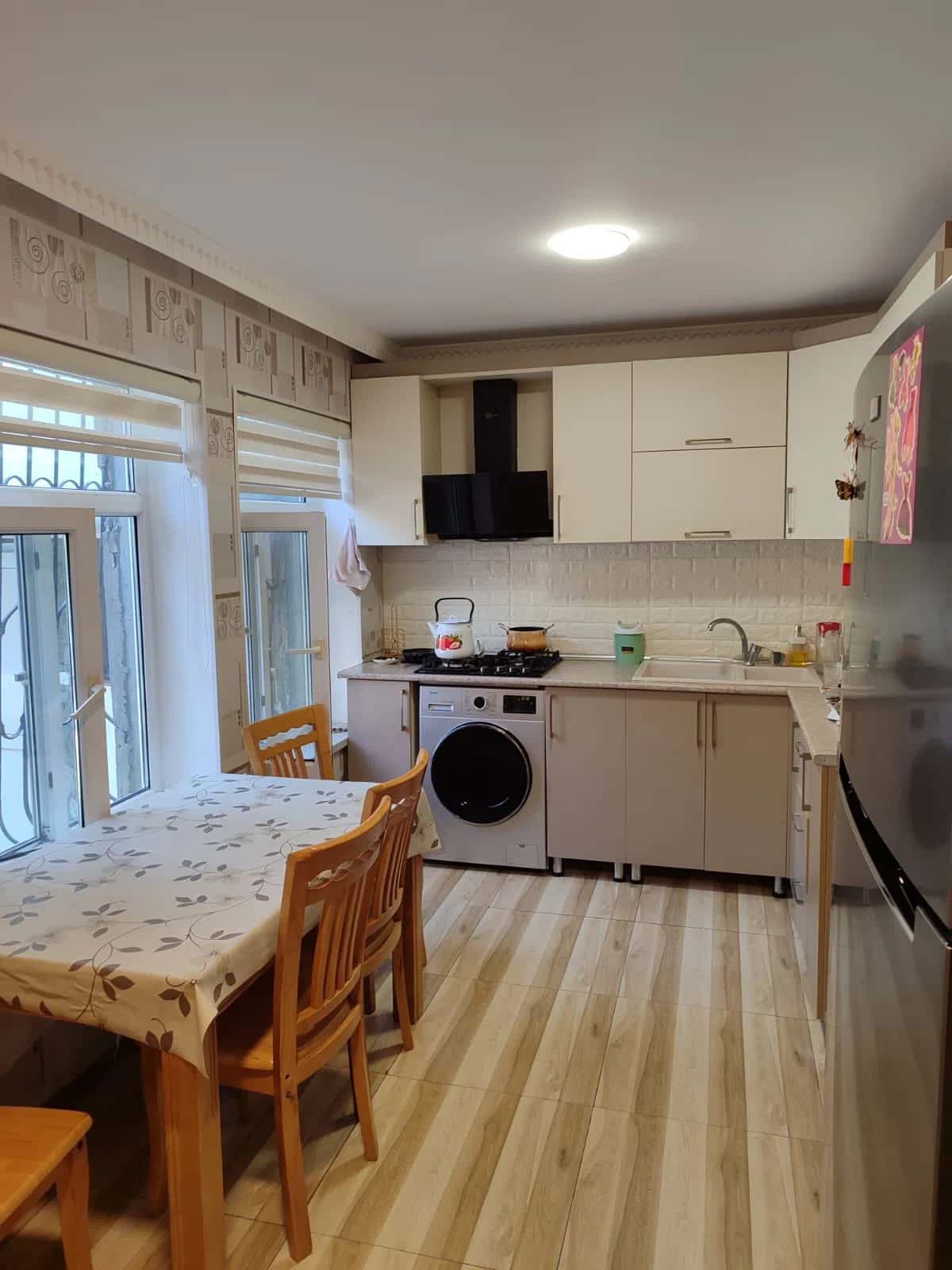 Продается 5-комнатный частный дом, 180 м² - Tenderyard