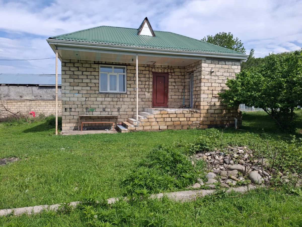 3 otaqlı bağ evi 62 m² satılır Qusar - Tenderyard