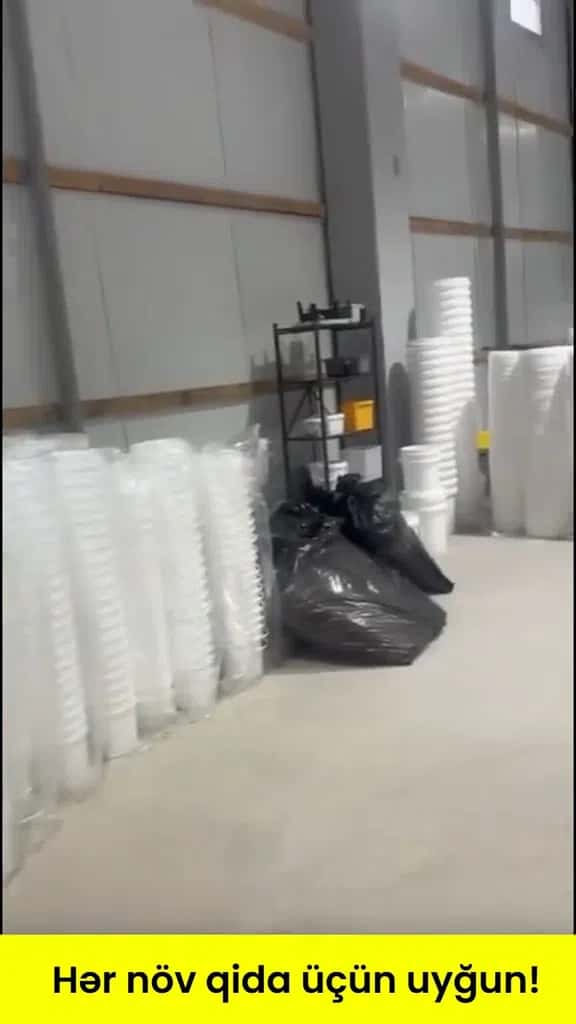 Plastic food buckets with lids - Tenderyard