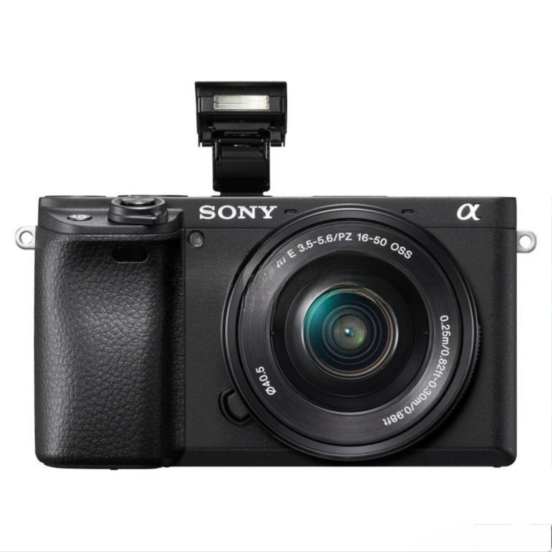 Sony A6400 - E PZ 16-50 mm f/3.5 – 5.6 OSS, 4K видео - Tenderyard