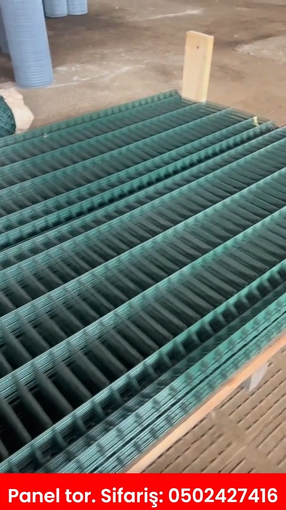 Metal green panel mesh - NATO mesh - Tenderyard