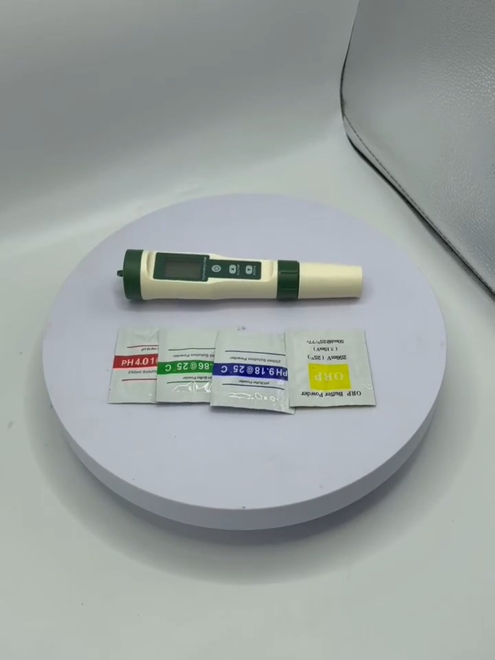 9-in-1 water quality tester - Tenderyard
