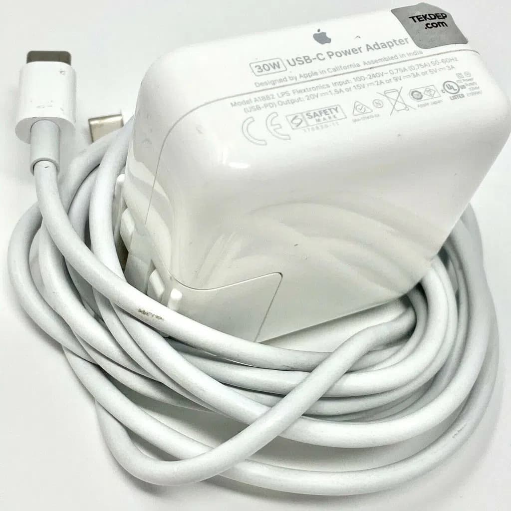 Noutbuk adapteri MacBook üçün axtarıram
