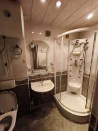 2 otaqlı mənzil 70 m² kirayə verilir — şəkil 6