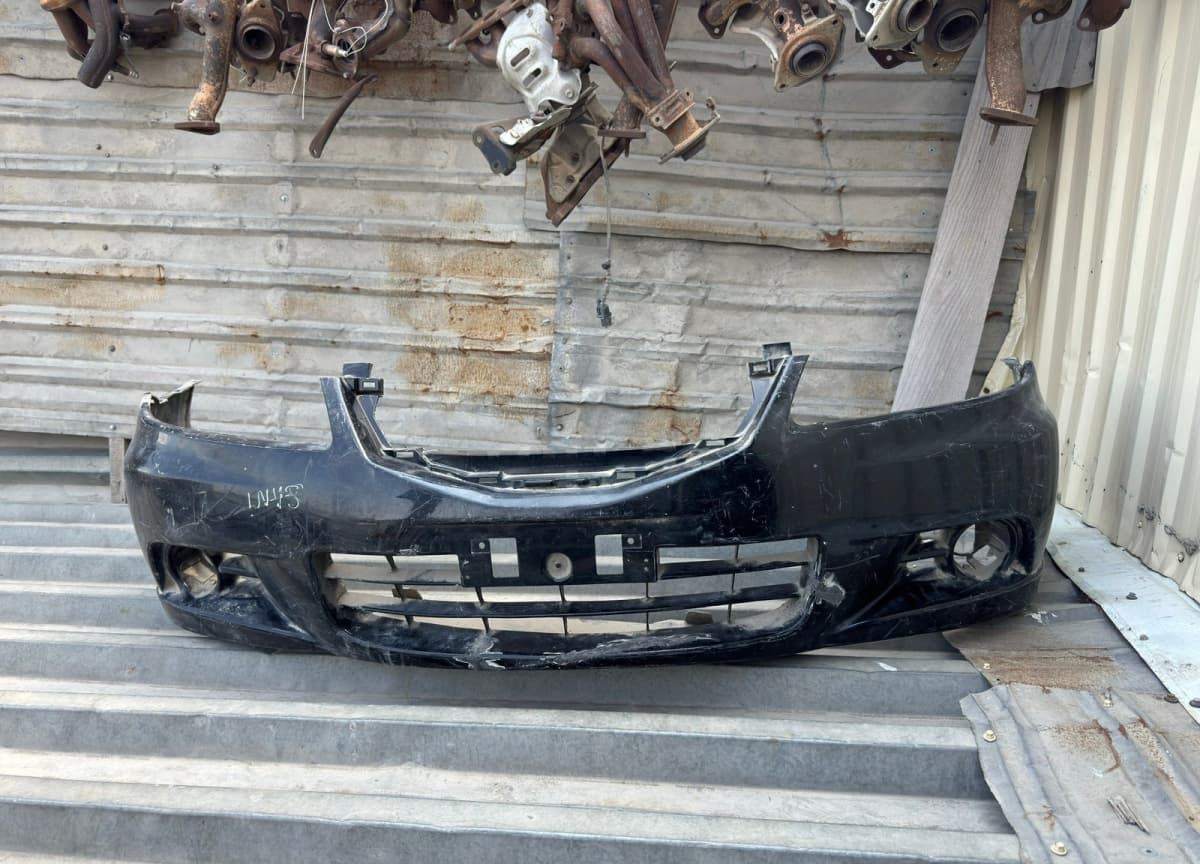 Ön bufer Nissan Sunny 2010