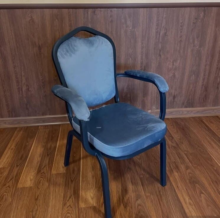 Qarışıq rəng, Ofis stulu
