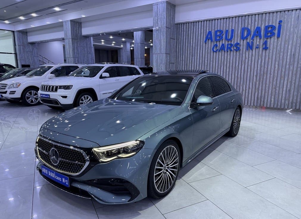 Mercedes E 350 e, 2024 il, 29000 km, 2000 L
