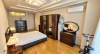 4 otaqlı mənzil 210 m² kirayə verilir — şəkil 14