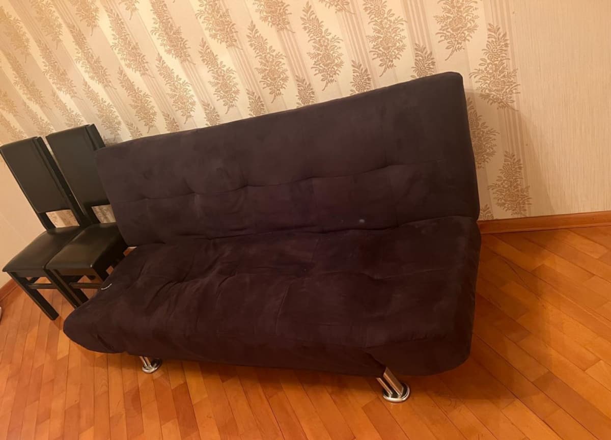 Kreslo, Qara rəng
