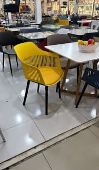 Stul, Qarışıq rəng — şəkil 1