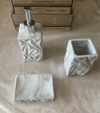 Mərmər naxışlı hamam aksesuarları dəsti — şəkil 2