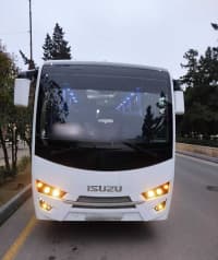 Mikroavtobus Isuzu 2018 — şəkil 2
