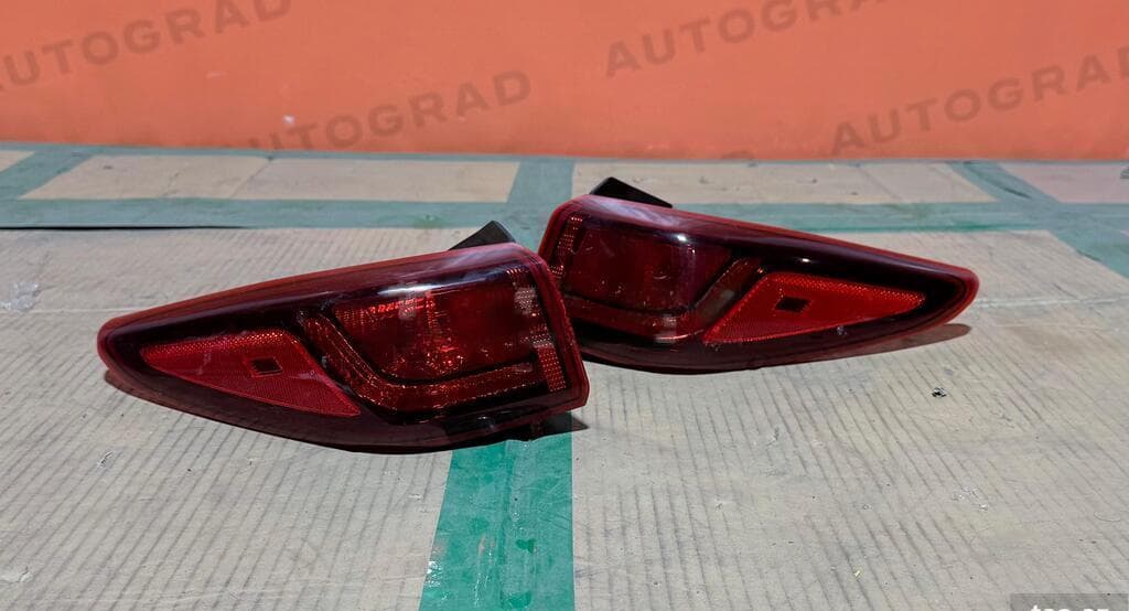 Arxa stop farası Hyundai Kona 2018-2021