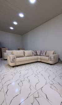 Künc divan, Boz rəng — şəkil 2