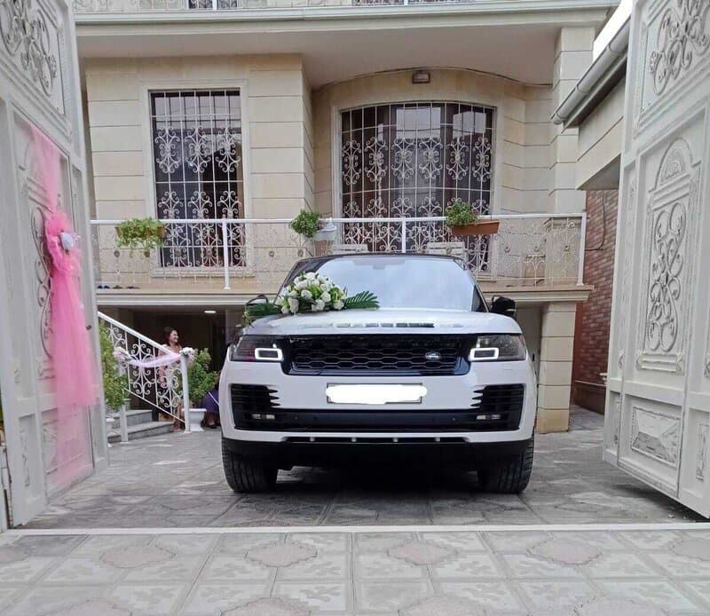 Avtomobil icarəsi Land Rover Vogue Long 2019