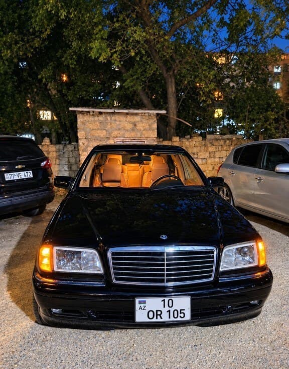 Mercedes C 230, 2000 il, 200000 km, 2300 L