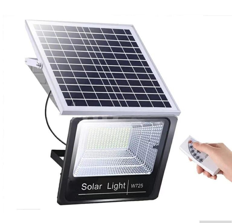 Günəş panelli LED projektor