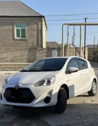 Toyota Aqua, 2016 il, 211000 km, 1500 L — şəkil 1