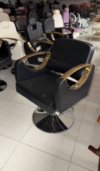 Bərbər və salon kreslosu — şəkil 2