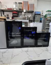 Soyuducu vitrin Bosch mini bar — şəkil 1