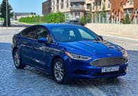 Avtomobil icarəsi Ford Fusion 2019 — şəkil 2
