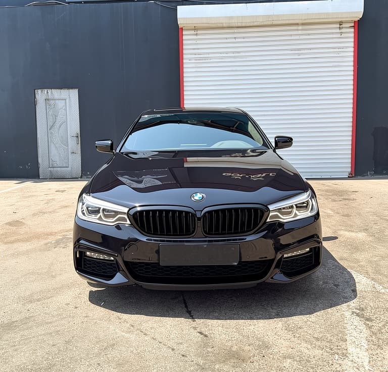BMW 530, 2017 il, 84 km, 2000 L
