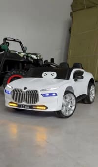 Uşaq avtomobili BMW IOS — şəkil 3