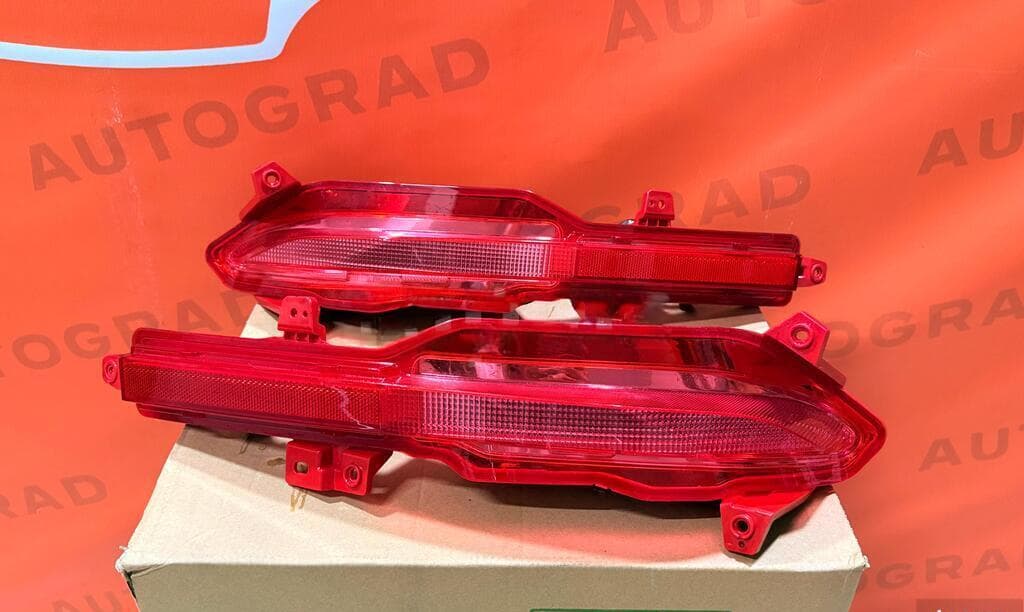 Arxa duman işığı Hyundai Santa Fe 2021-2023