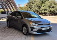 Avtomobil icarəsi Kia Rio 2022 — şəkil 2
