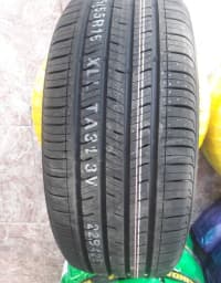 Avtomobil şini Kumho 225/45 R18 — şəkil 2
