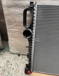 Su radiatoru Mercedes-Benz W211 — şəkil 6