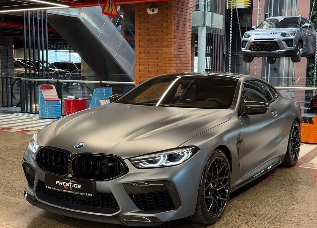BMW M8, 2020 il, 20000 km, 4400 L