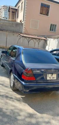 Mercedes C 240, 1998 il, 350000 km, 2400 L — şəkil 2