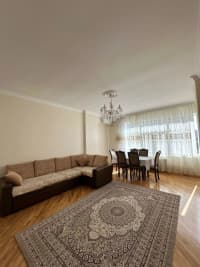 2 otaqlı mənzil 82 m² kirayə verilir — şəkil 11