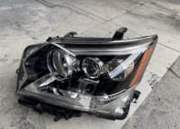 Ön fara Lexus GX460 — şəkil 1